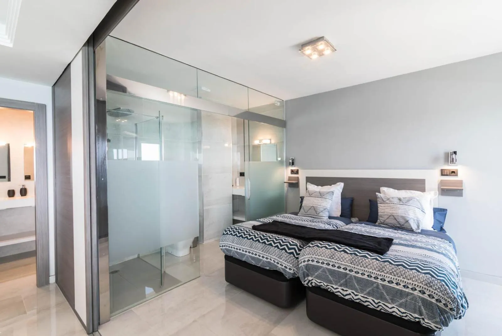 Deluxe Supreme Apartment Malaga Spain