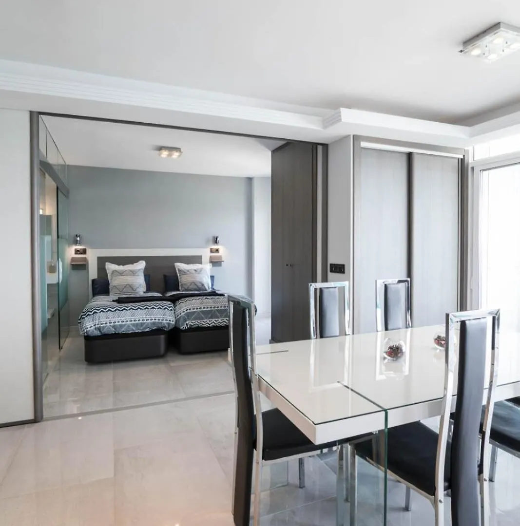 Deluxe Supreme Apartment Malaga
