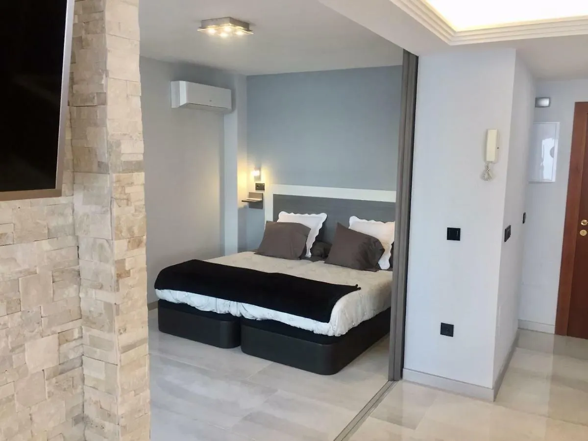 Deluxe Supreme Apartment Malaga