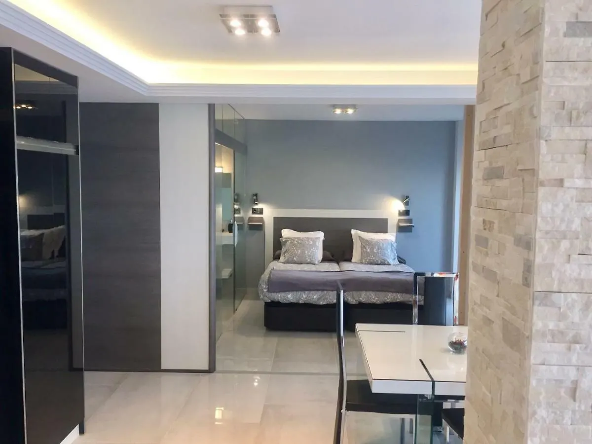 Deluxe Supreme Apartment Malaga