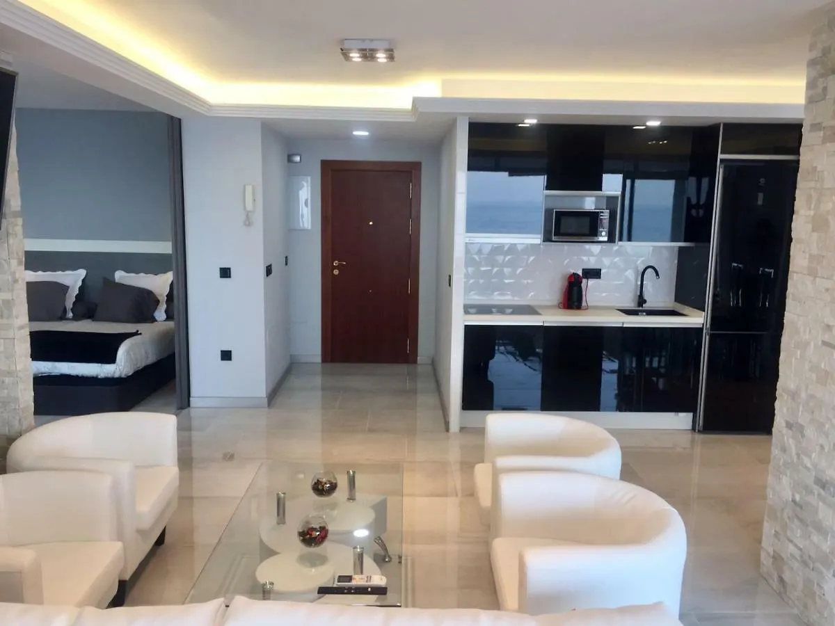 Deluxe Supreme Apartment Malaga