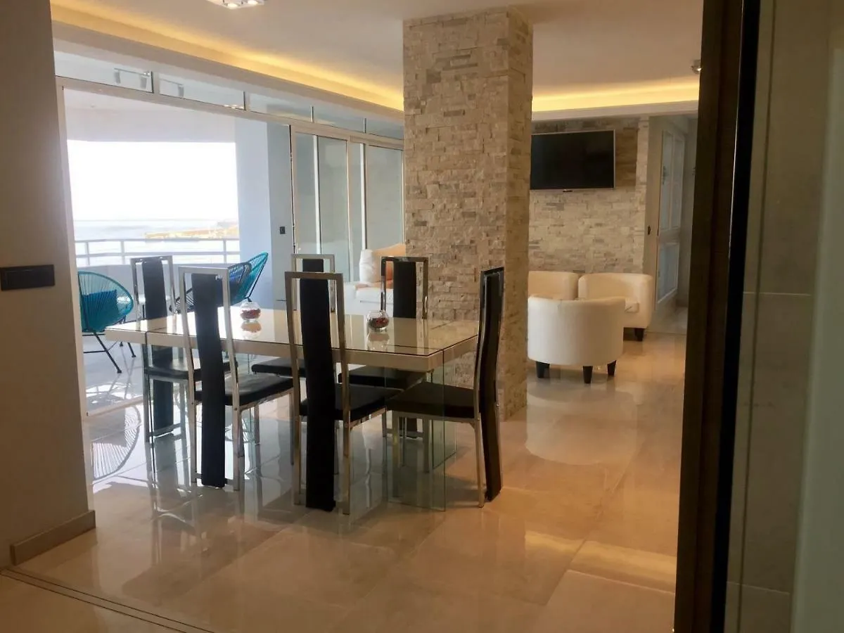 Deluxe Supreme Apartment Malaga